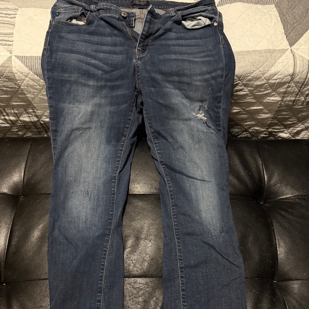 Judy Blue Straight Fit